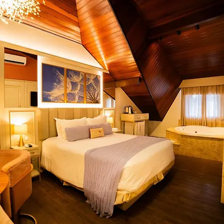 Blumen Hotel Boutique-3
